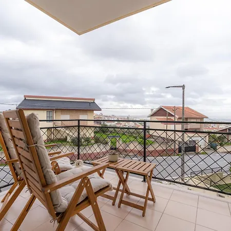 Atlantic Ocean 2bdr With Pool By Lovelystay